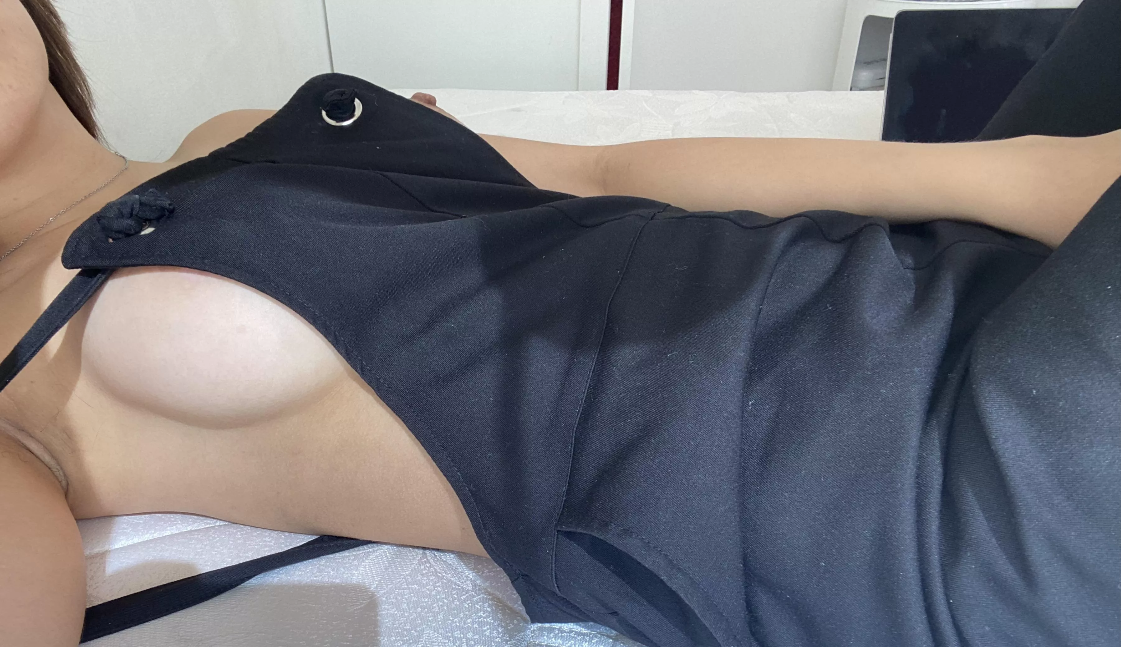 overall side boob posted by ChelRay_