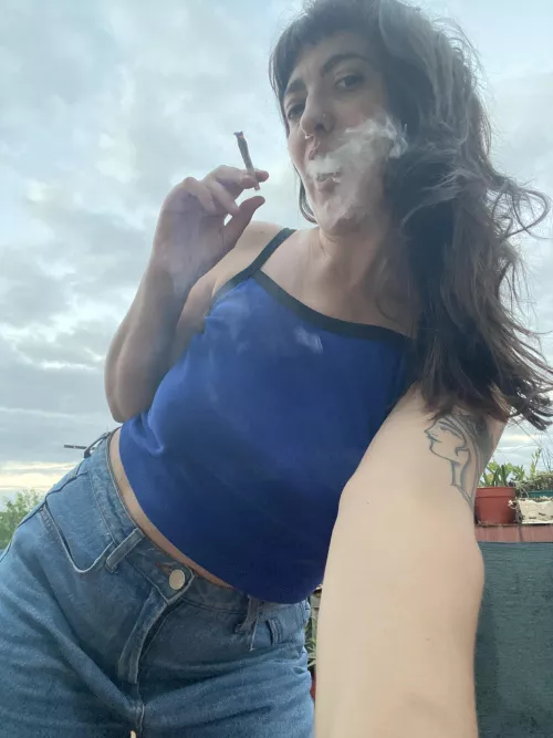 rich fumes by LucyLilith