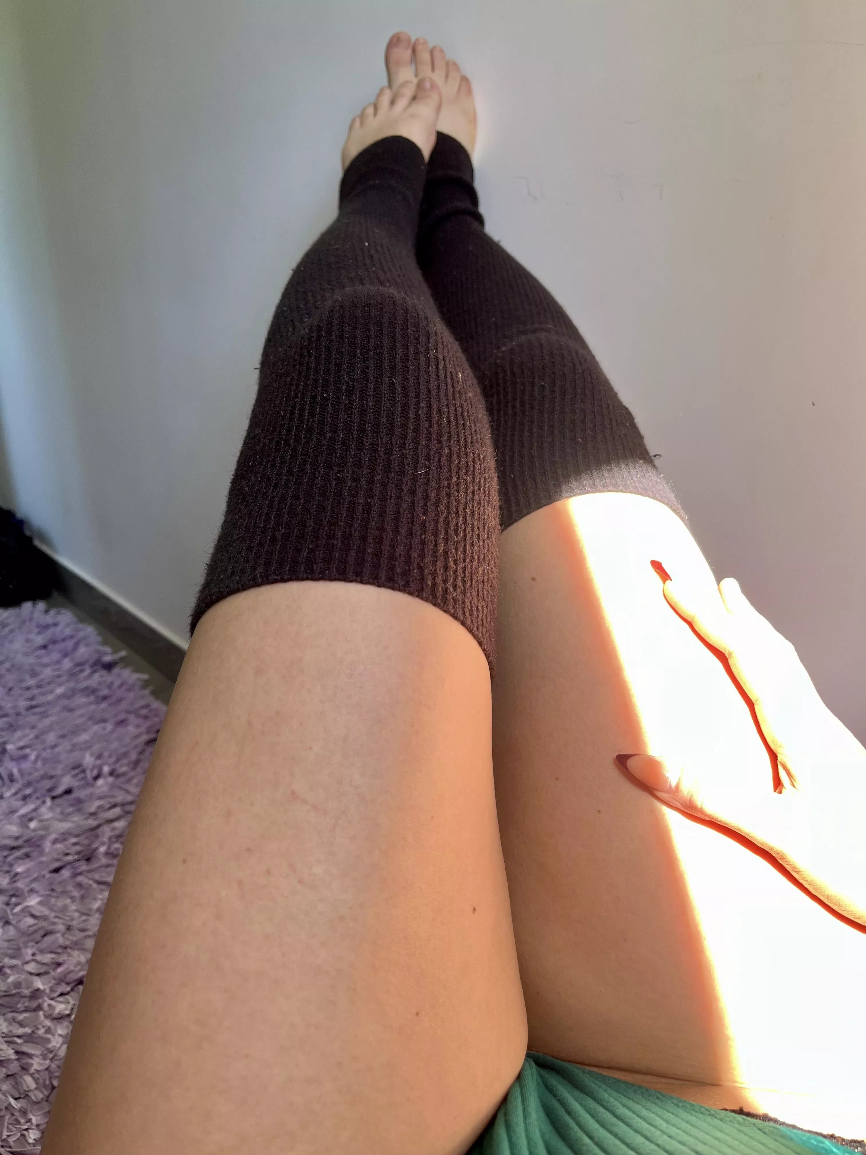Showin' off my long legs in these ones :P  posted by kimisias