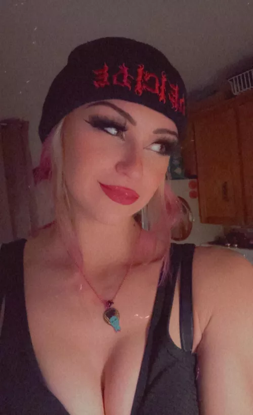 What’s your fav band? 😎🥰 by xxxkitty26