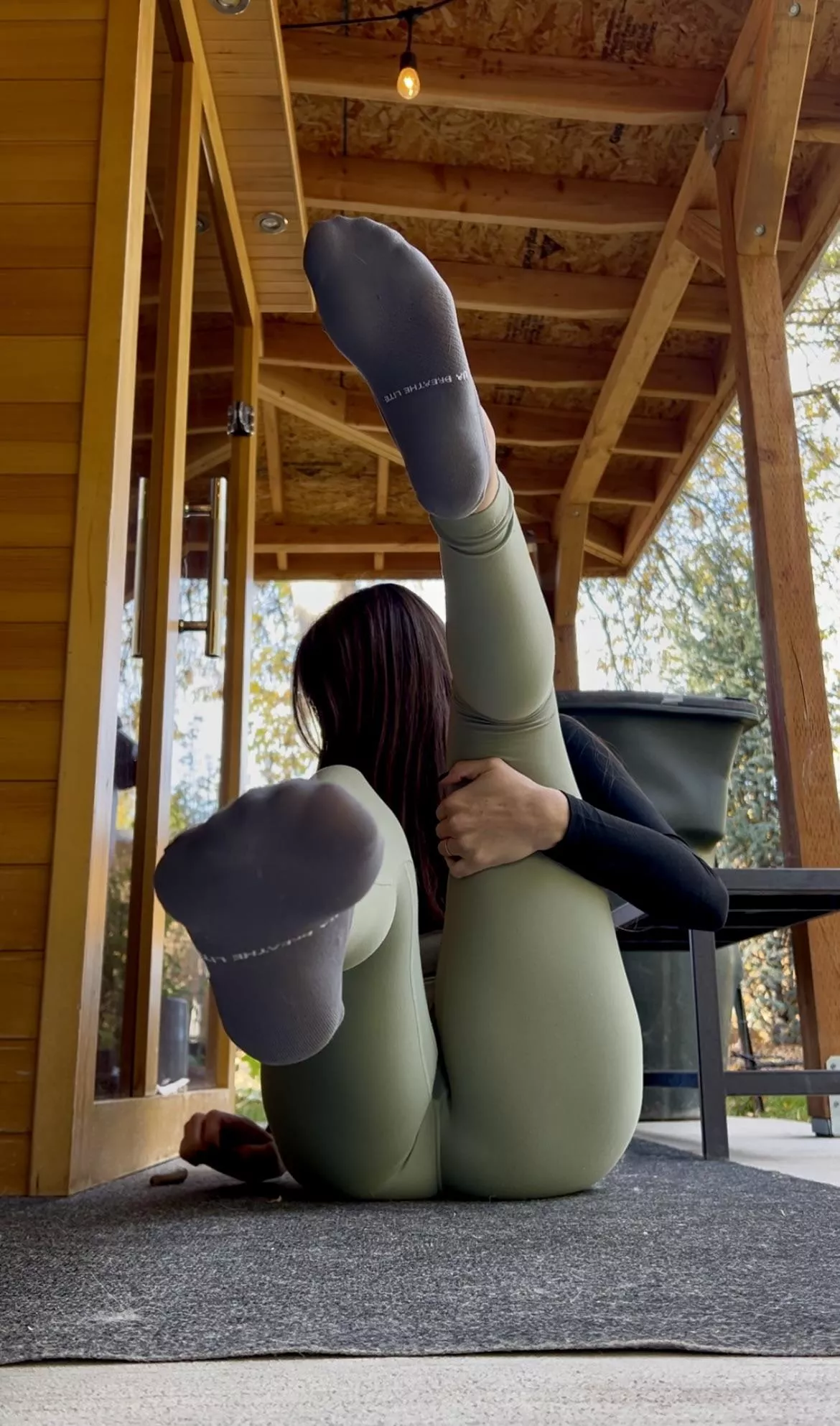 Who knew ankle socks were so hot  posted by bbybambimae