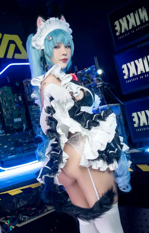 You'd be crazy not to check out this catgirl juicy butt. by Minichu-Packing