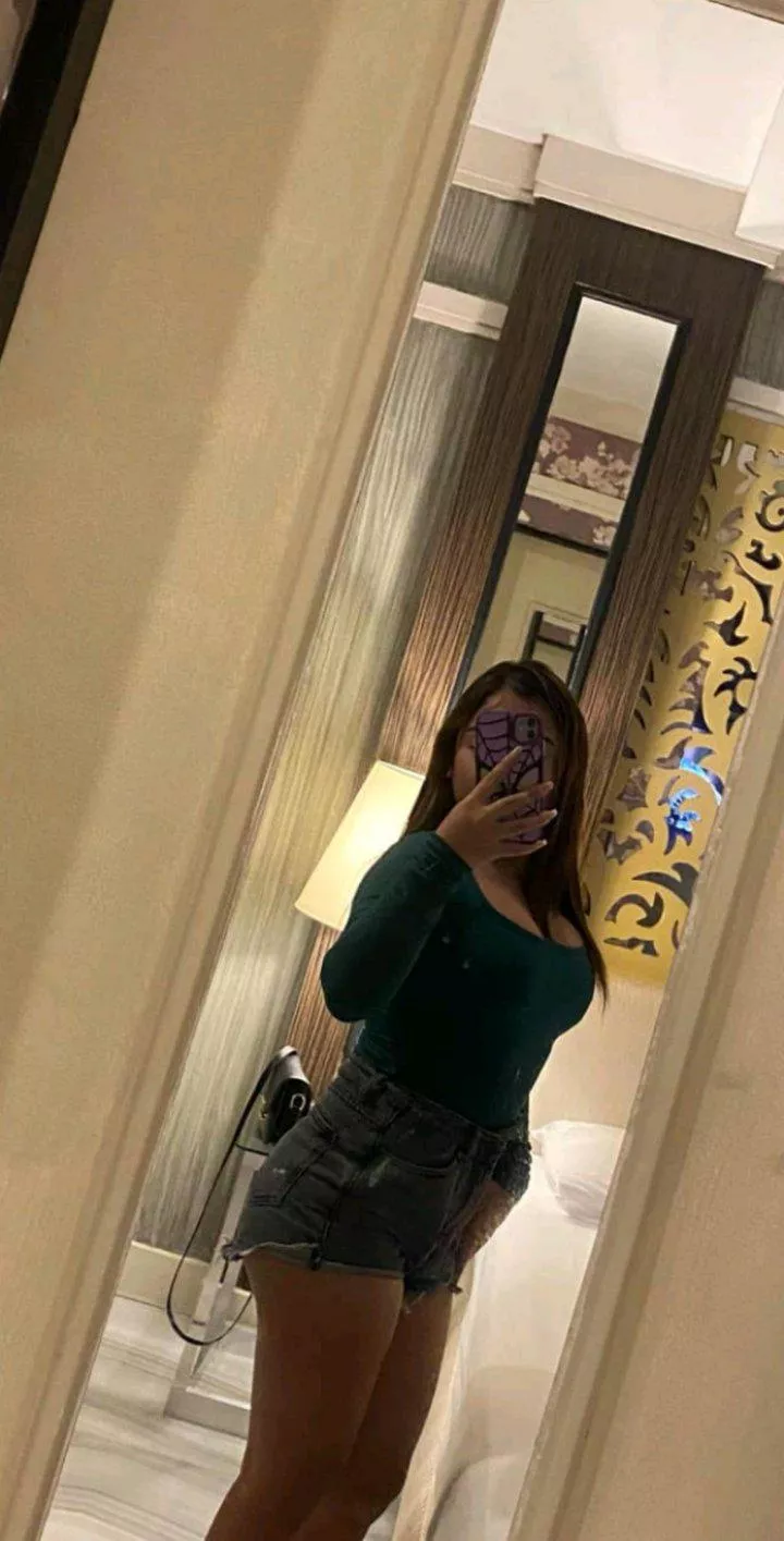 20 no baby  posted by yourthickbaby777