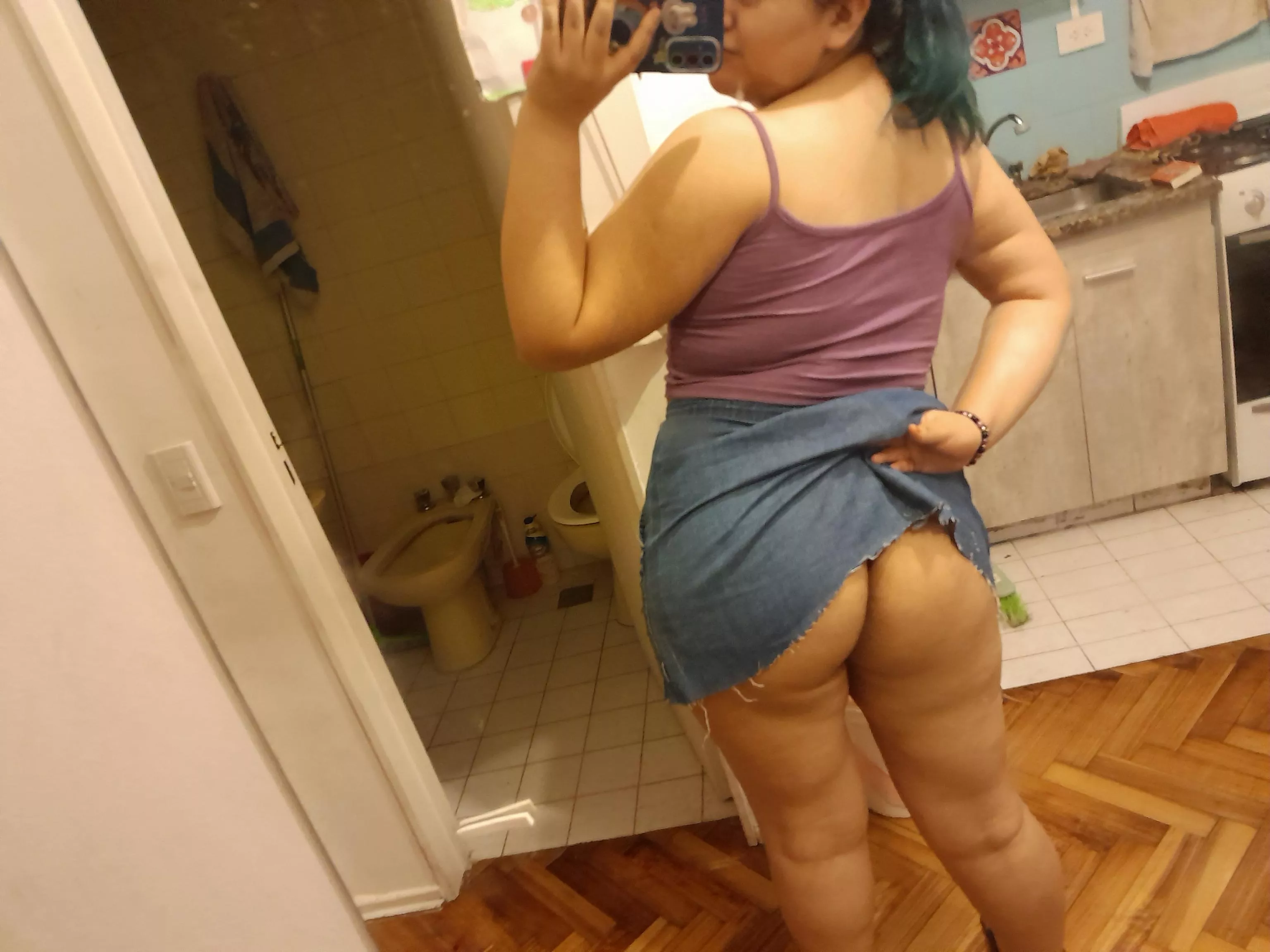 do you wanna do some excercise with me? posted by larablink01