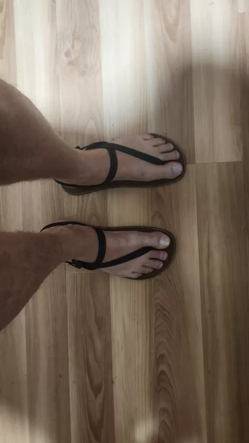 First pair of Earth Runners, anyone else wear them. by Royal-Transition-242