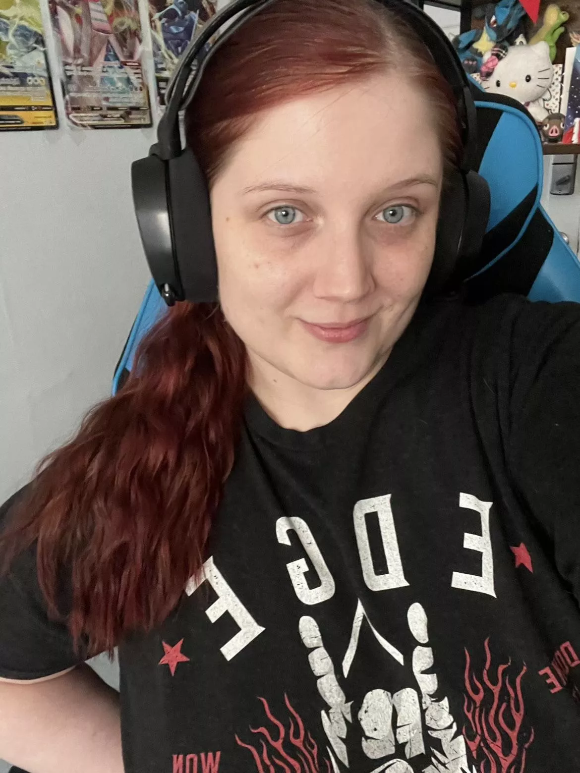 I hope your Friday has been awesome! posted by yantastik