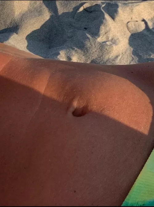 I want to tickle my mom navel How can I do? by RepulsiveFroyo4890