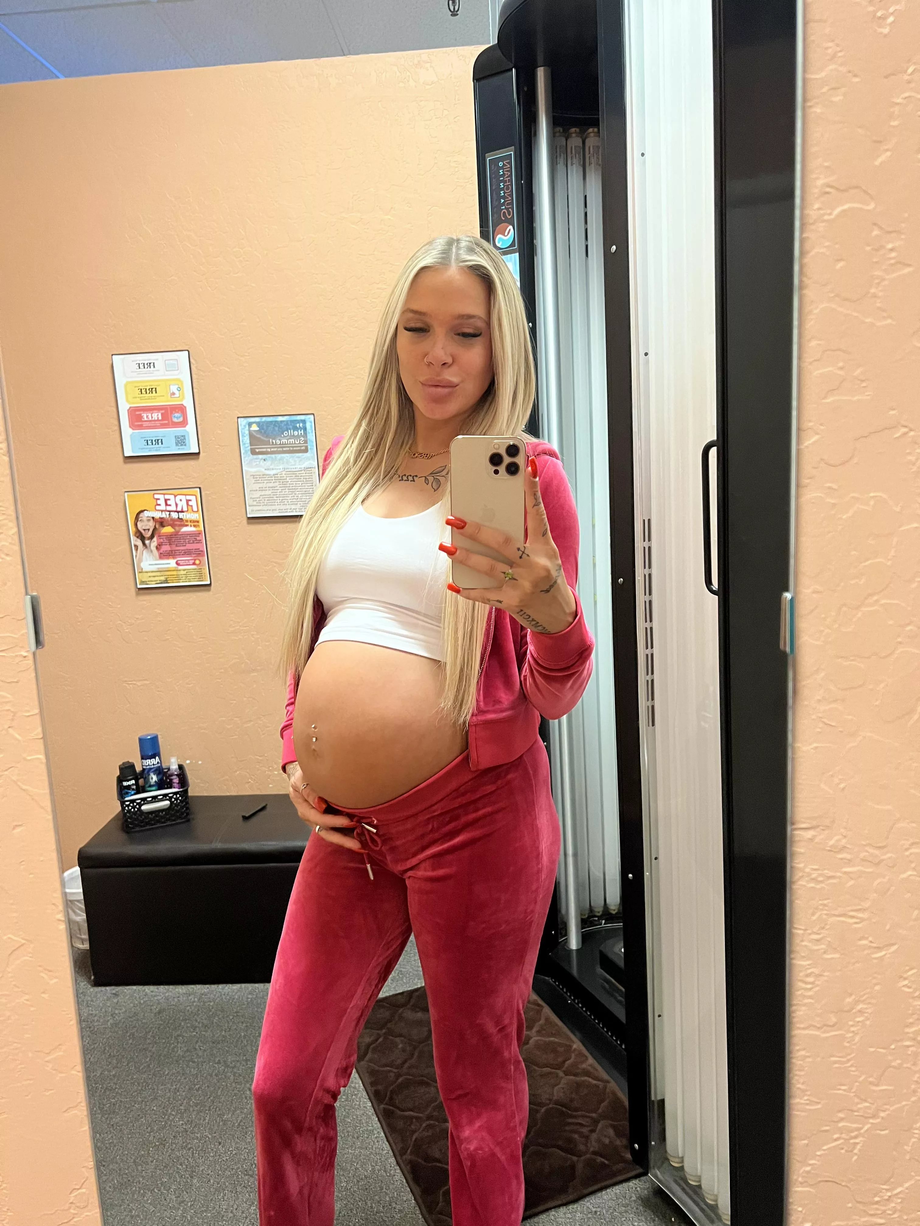 out n about  posted by pregnantprincessxx