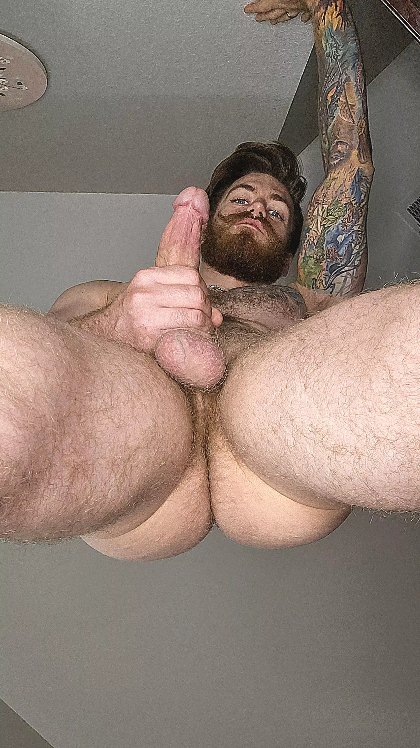 (27) Would any of you bros be down to give me good head? posted by The_LucasKing
