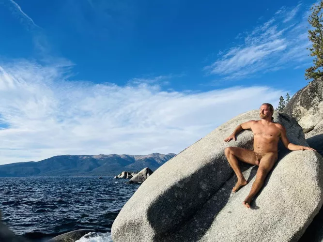 Felt like sharing some natural essence 🔆 by Goldengod17