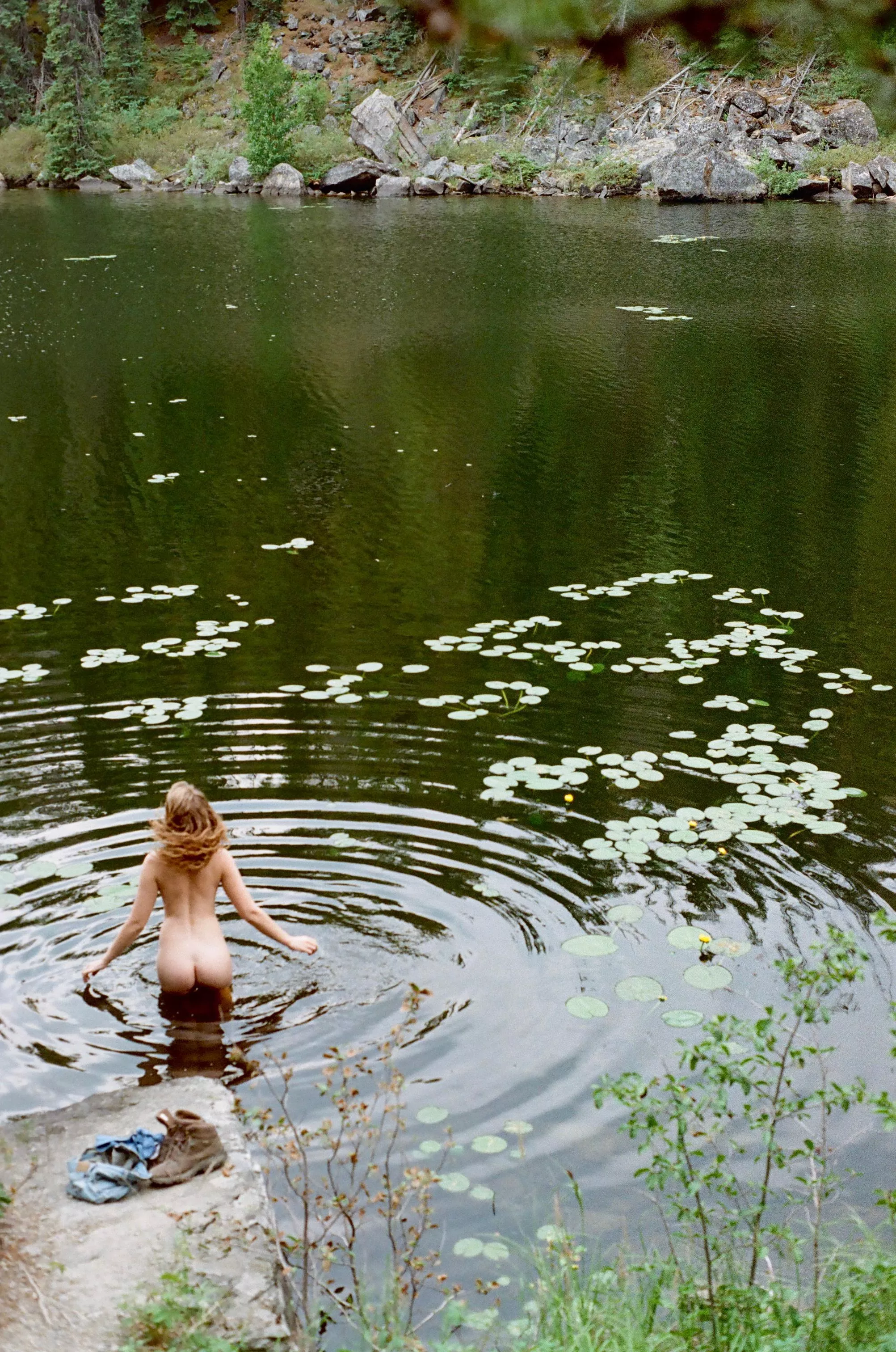 Going for a little dip  posted by Rileyjademodel