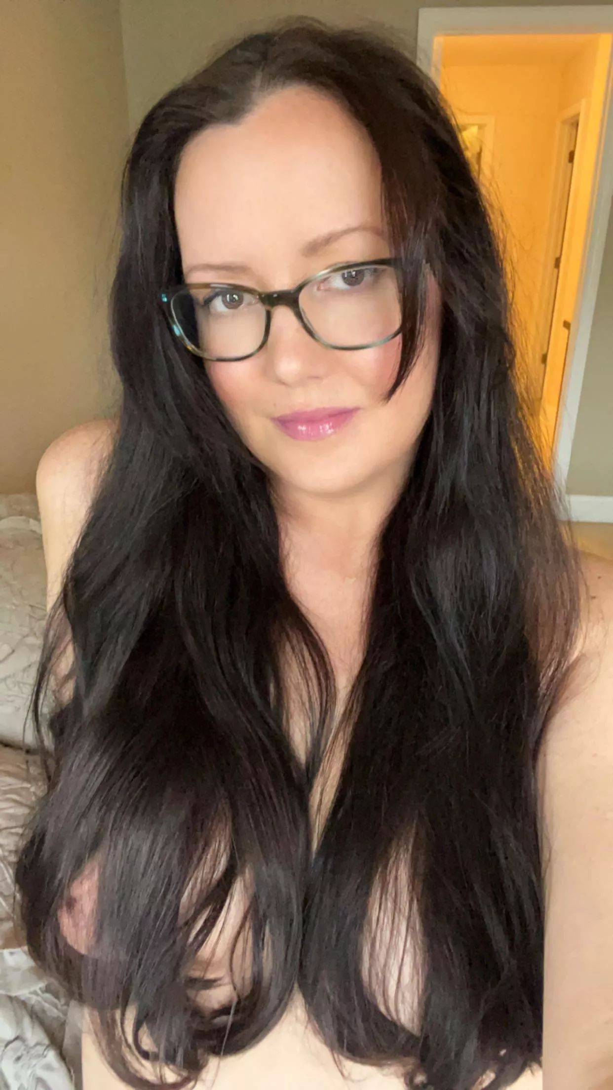 Just a peek :) posted by Swift_jennis8