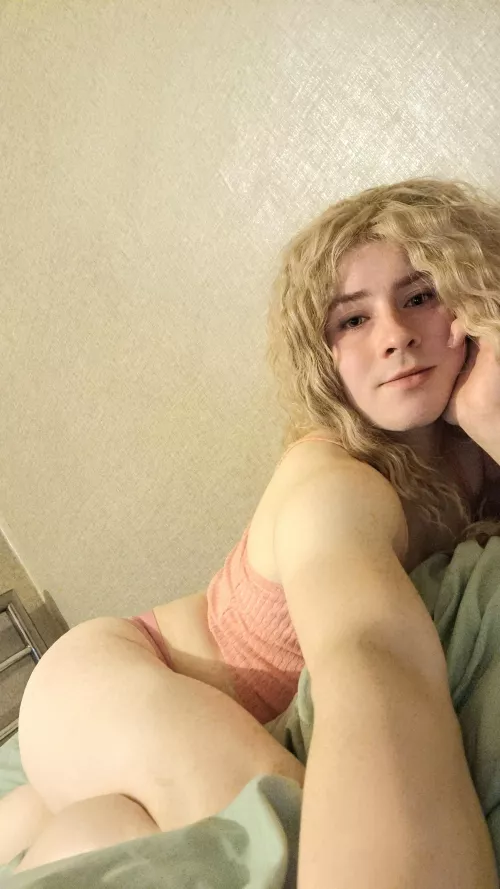 Pink To Make The Boys Wink 😜 by Emilia-Ryder