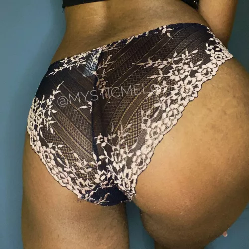 [selling] Happy Sunday Funday! Book your wear now! [pty] 👙🍑 by mysticmel94