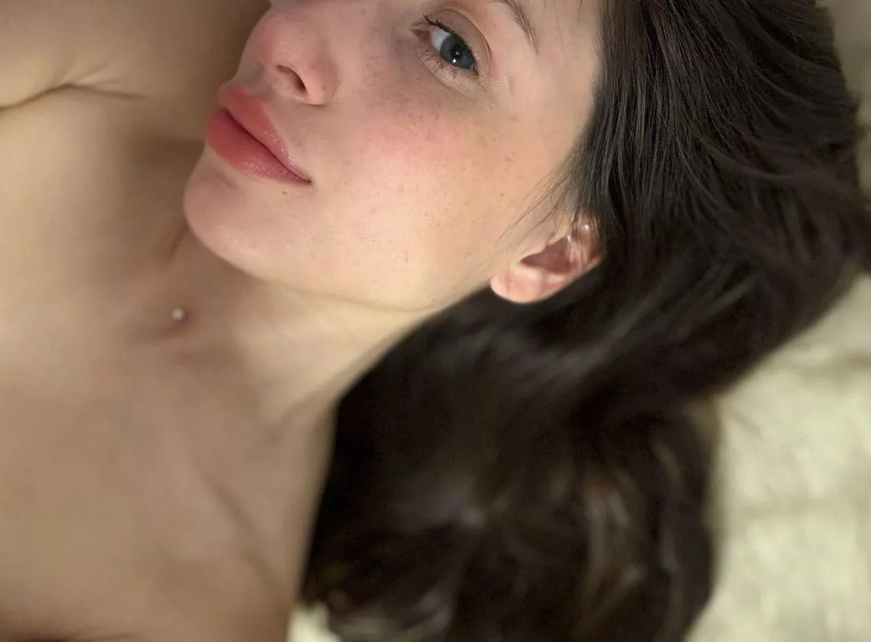 Your food is getting cold, baby. posted by LustyPrincess_