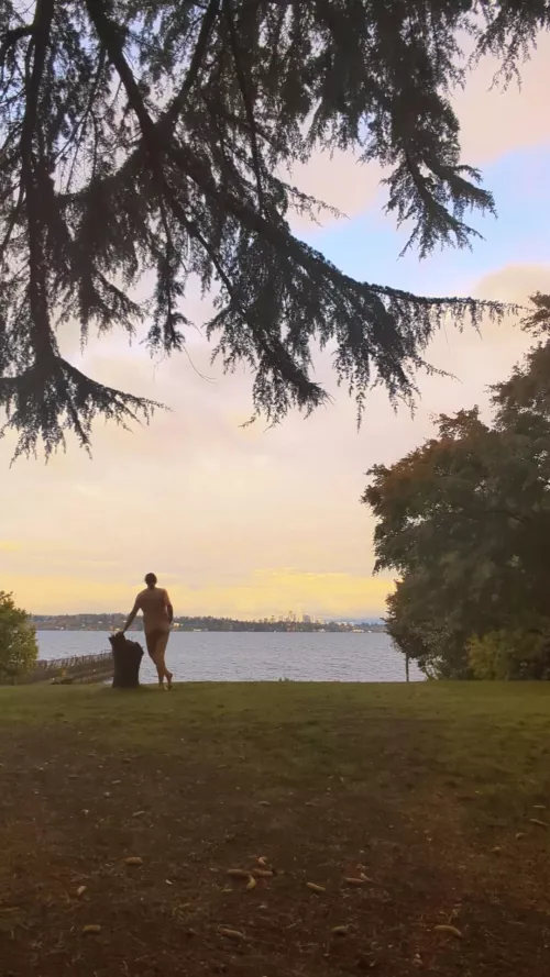 Autumn really clears out the crowds by Make-It-Nuder