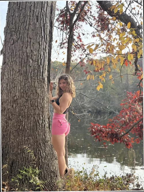 Feeling a bit shy today... (18F) by StudentAdmirable6302