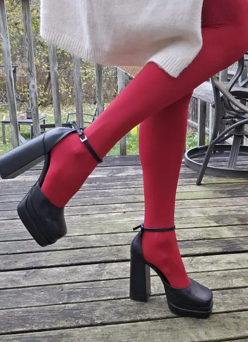 Heeled sandals with tights, Y or N by popruzhinka