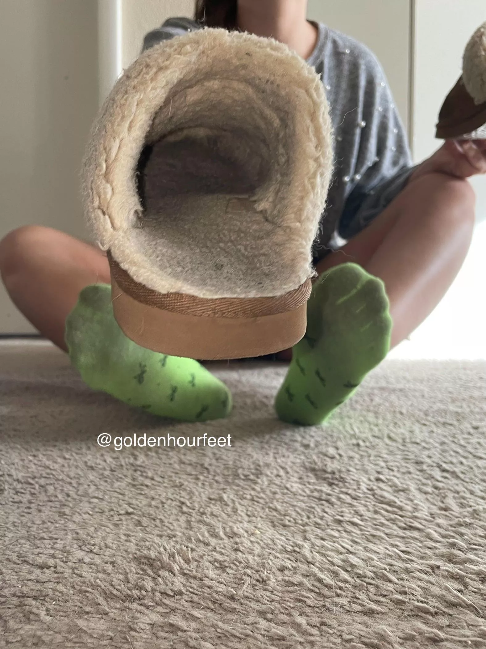 Ready for your nose😈 posted by goldenhourfeet