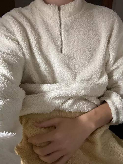 Sweaty armpits today  by Kitchen_Trouble8128