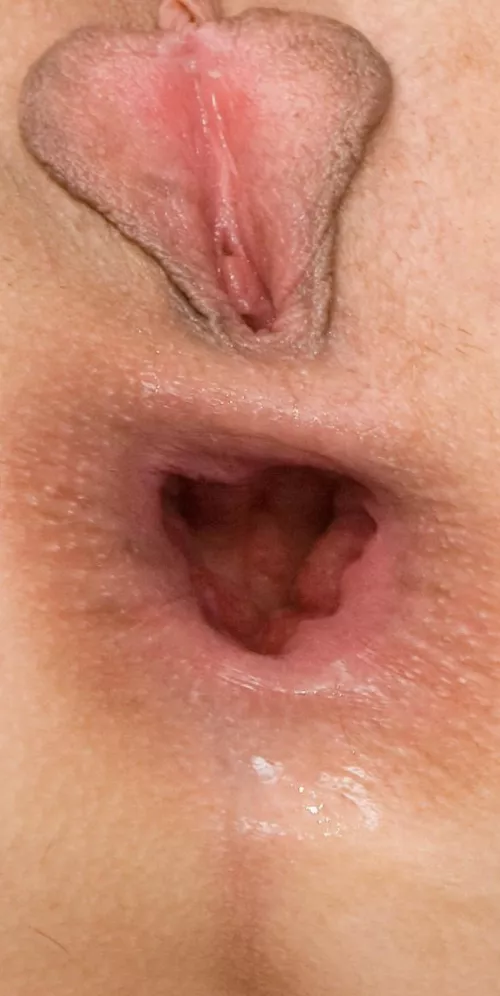 Who could it be, that beautiful ass wide open. by Healthy-Staff6385