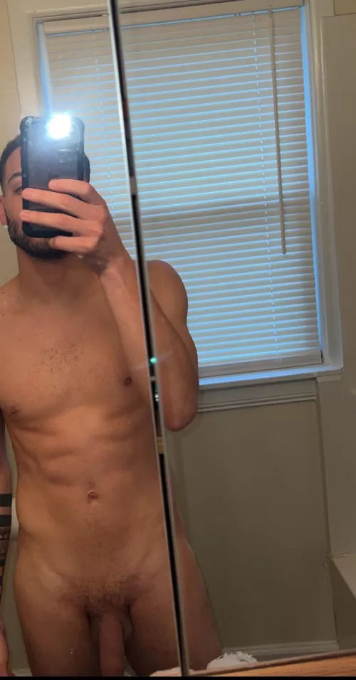 Any hotwifes in the Warren/Youngstowm area?  by Key_Ad7348