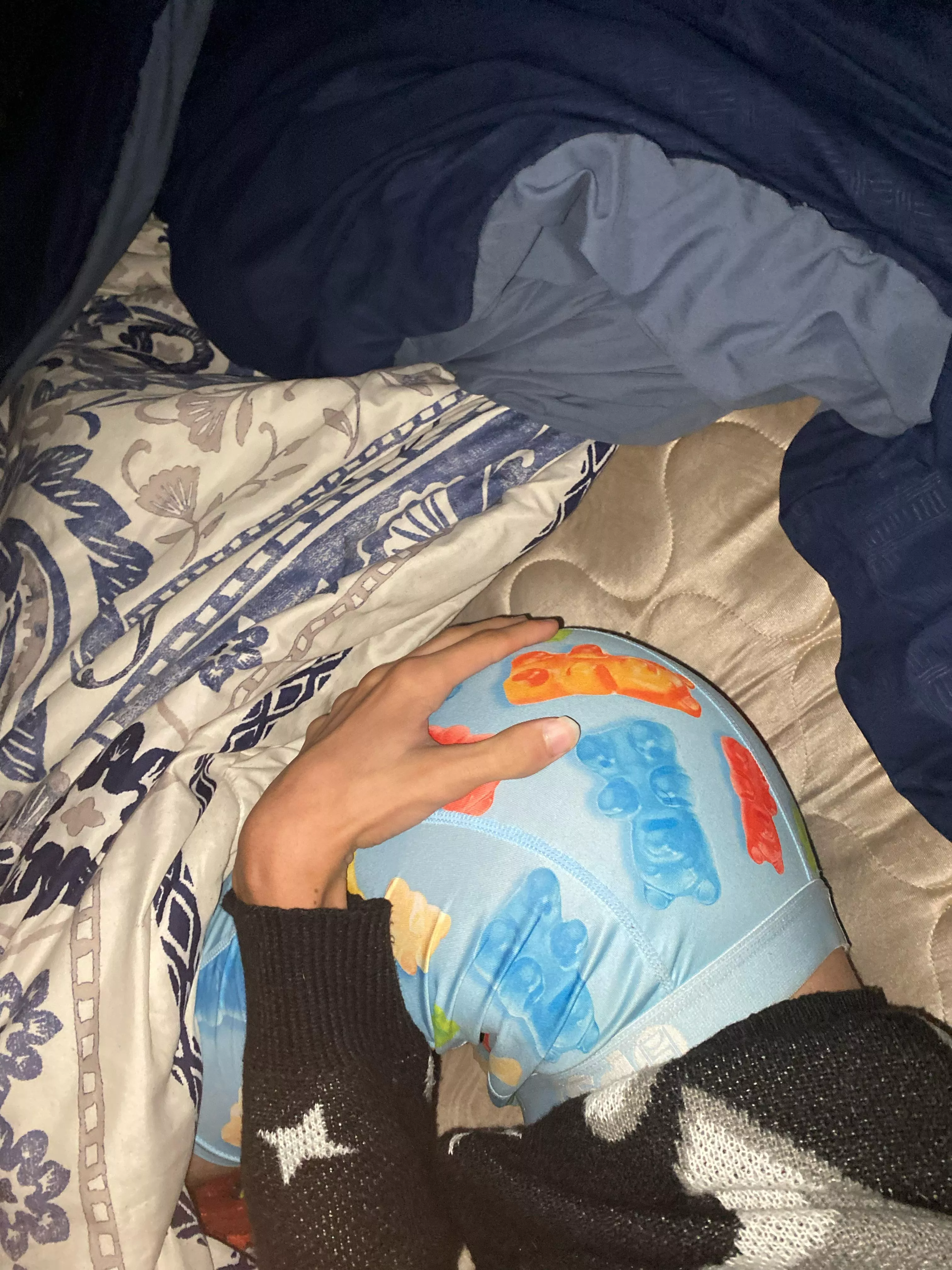 Bottom down for anything who wants to be my first daddy? posted by 3fvec