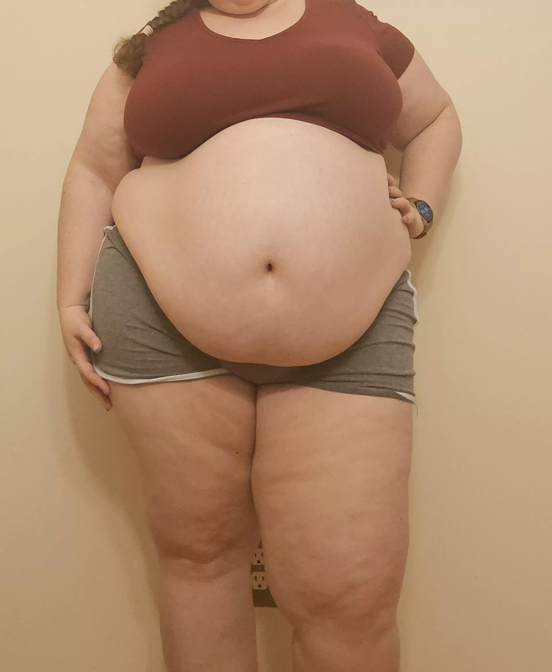 Eating 6k a day has me filling out in all the right places! posted by AthenaHeavy