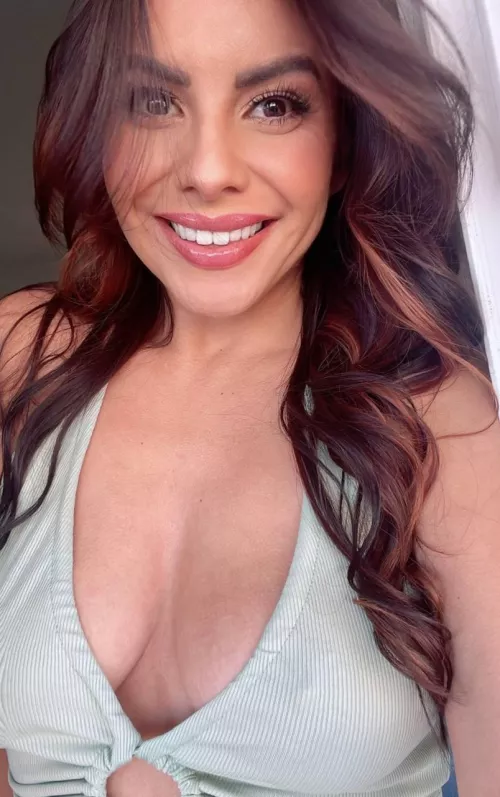 Had a good hair day & felt pretty ☺️ [F] by Tastyjesse