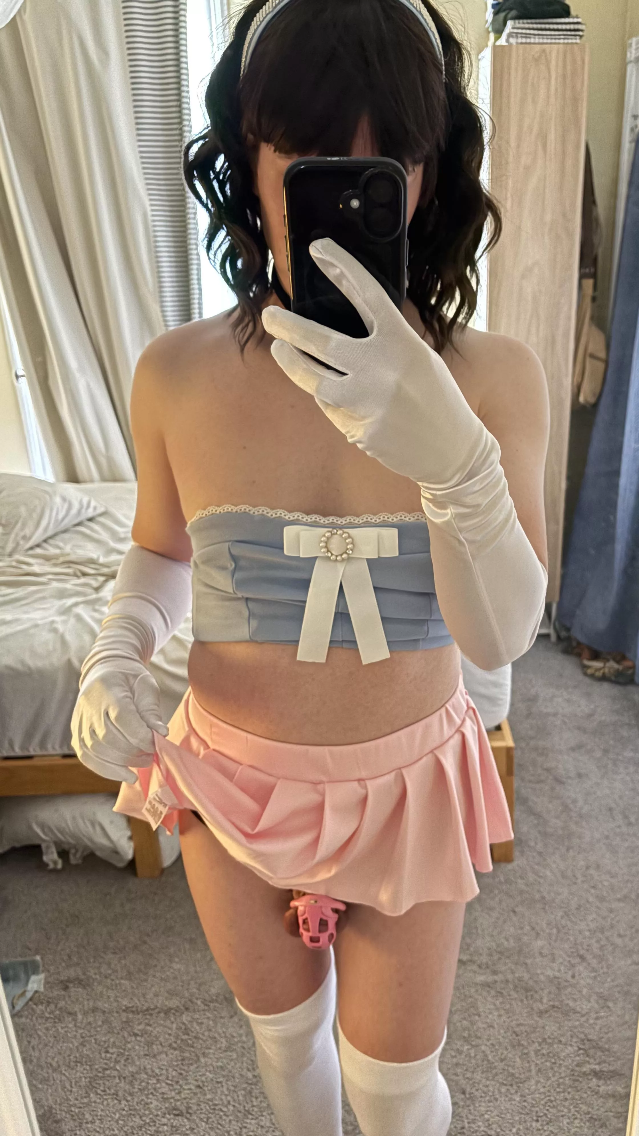 Help! I’m turning into a chastity princess👑 posted by Emilypinksissy