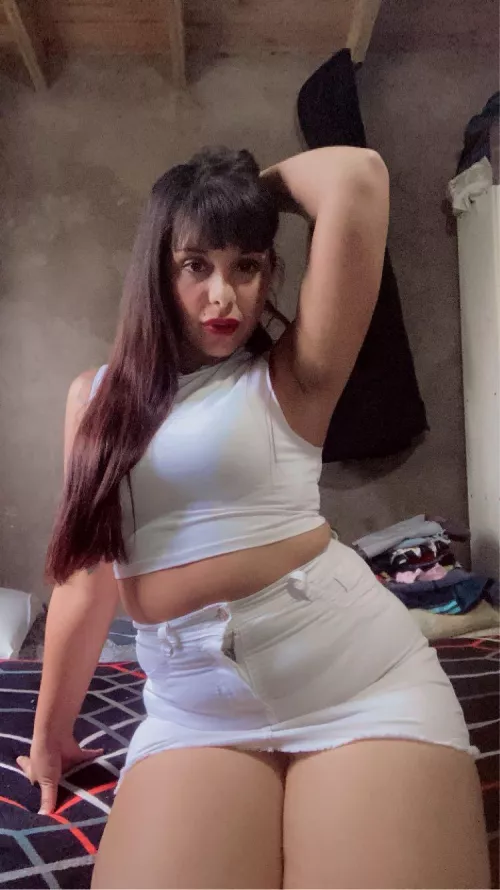 Hiii :) by Rebeccasmithcandy