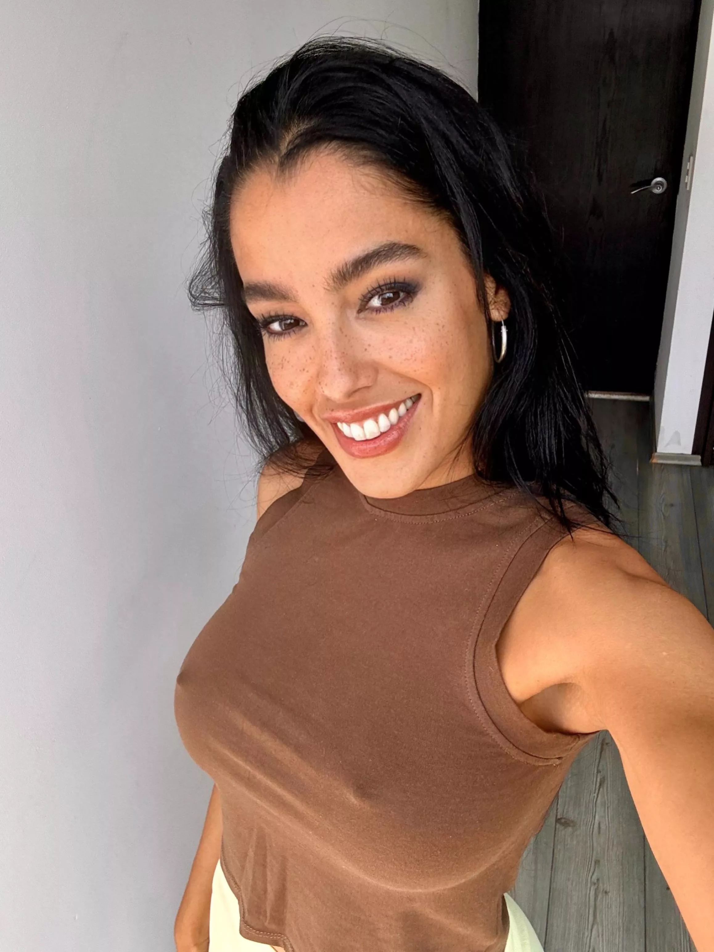 hope i put a smile on your face posted by SweetAshXO