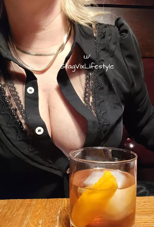 How about a little cleavage with your drink.  by StagVixLifestyle
