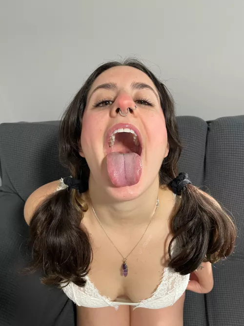 if we date, my mouth is yours to use anytime by _daisie