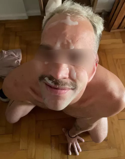 I’m a happy boy 💦  by argman2851