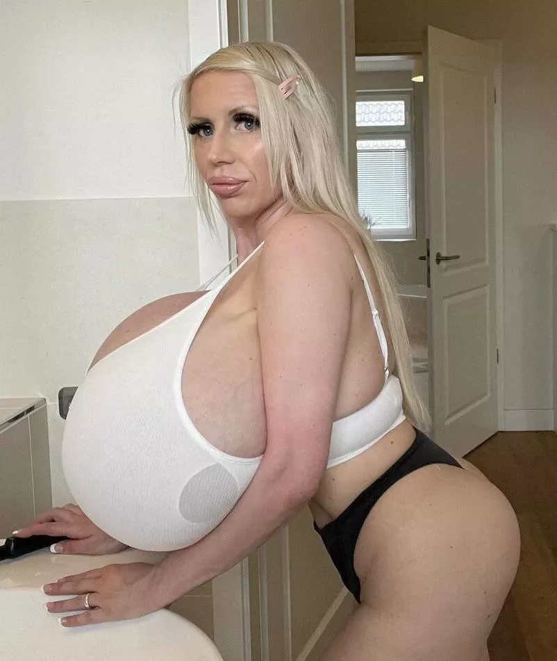 Incredible body! posted by redditor_2075