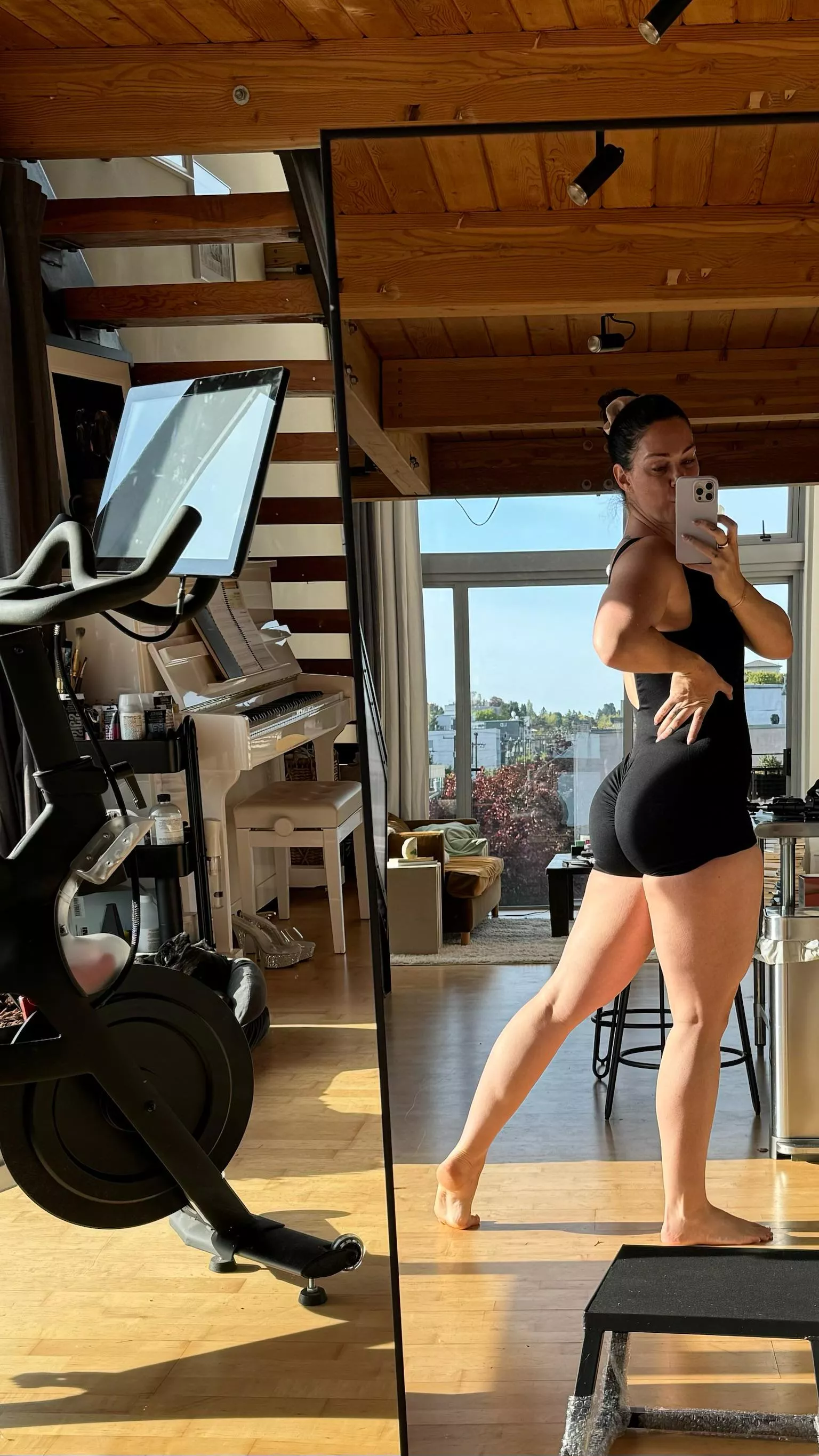 its growing, you know what i mean by that? ;) posted by glamgoddess18