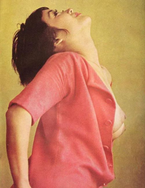 Japanese beauty queen and burlesque dancer Yashi Muneko [1960] by html5gamerguy