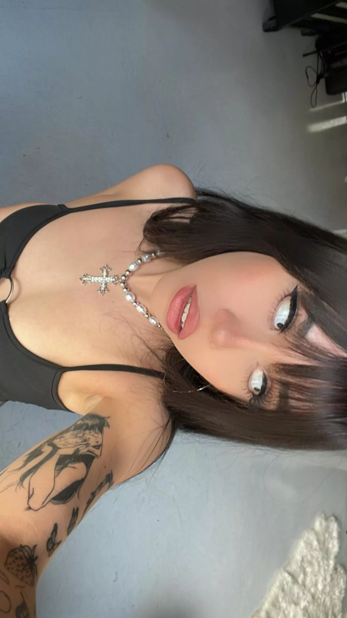 Just trying to have fun posted by Gothbabygirl_666