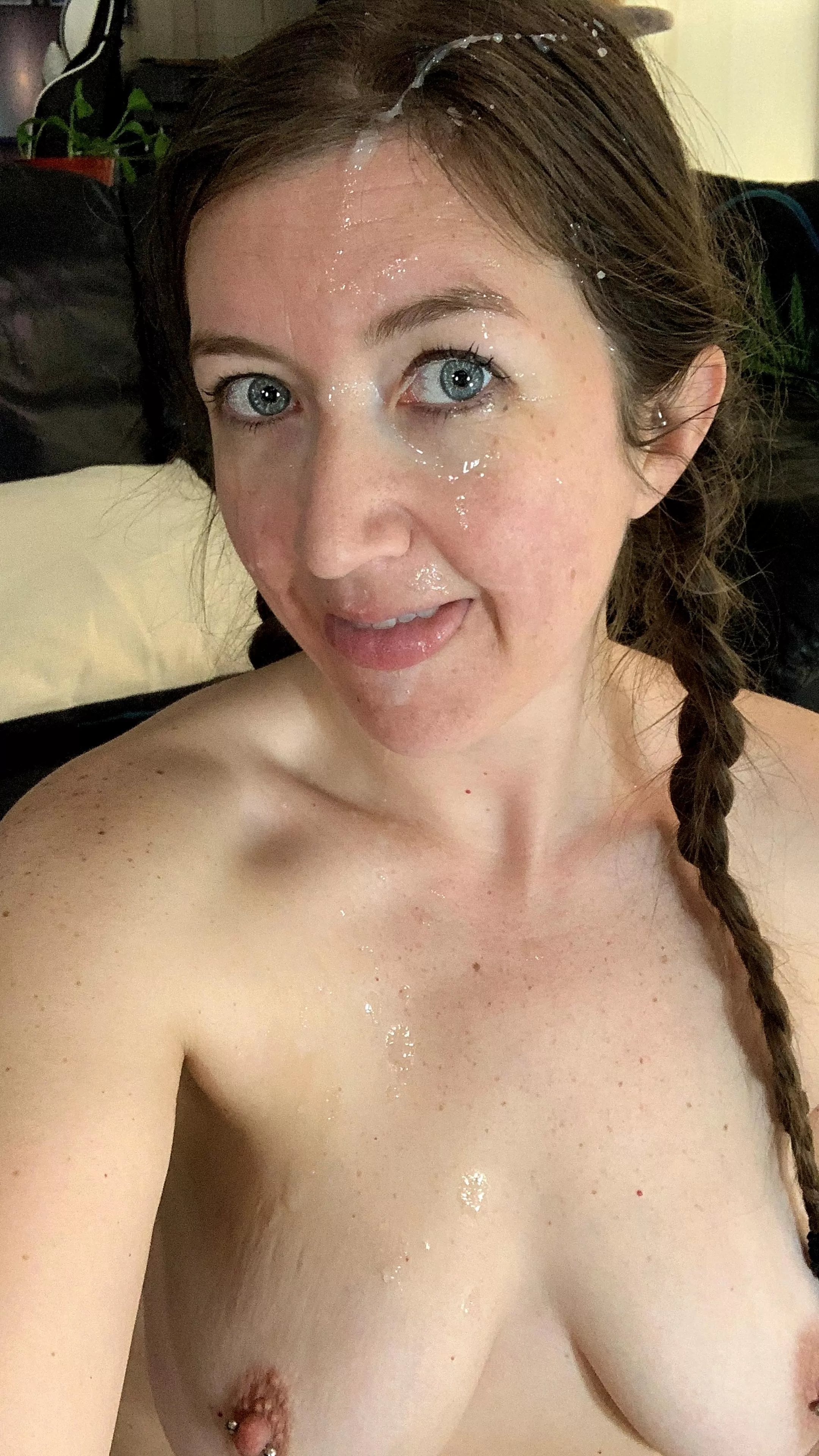 Make me messy please posted by Alexis_Bangs