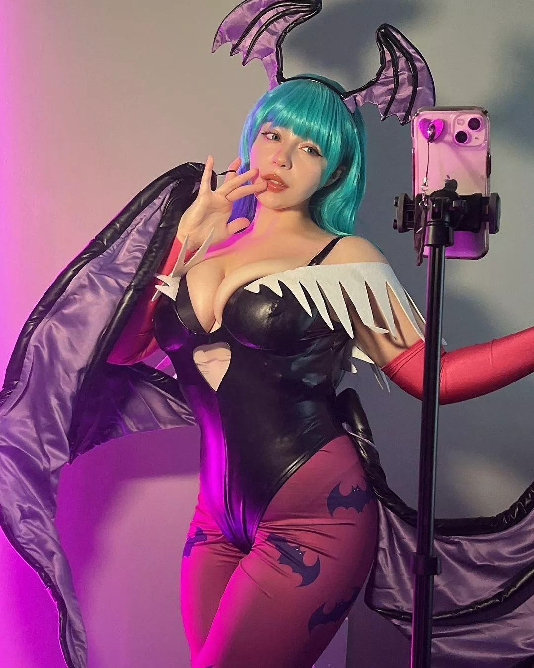My Morrigan Aensland Cosplay from Darkstalkers (not_sugashi) posted by not_sugashi