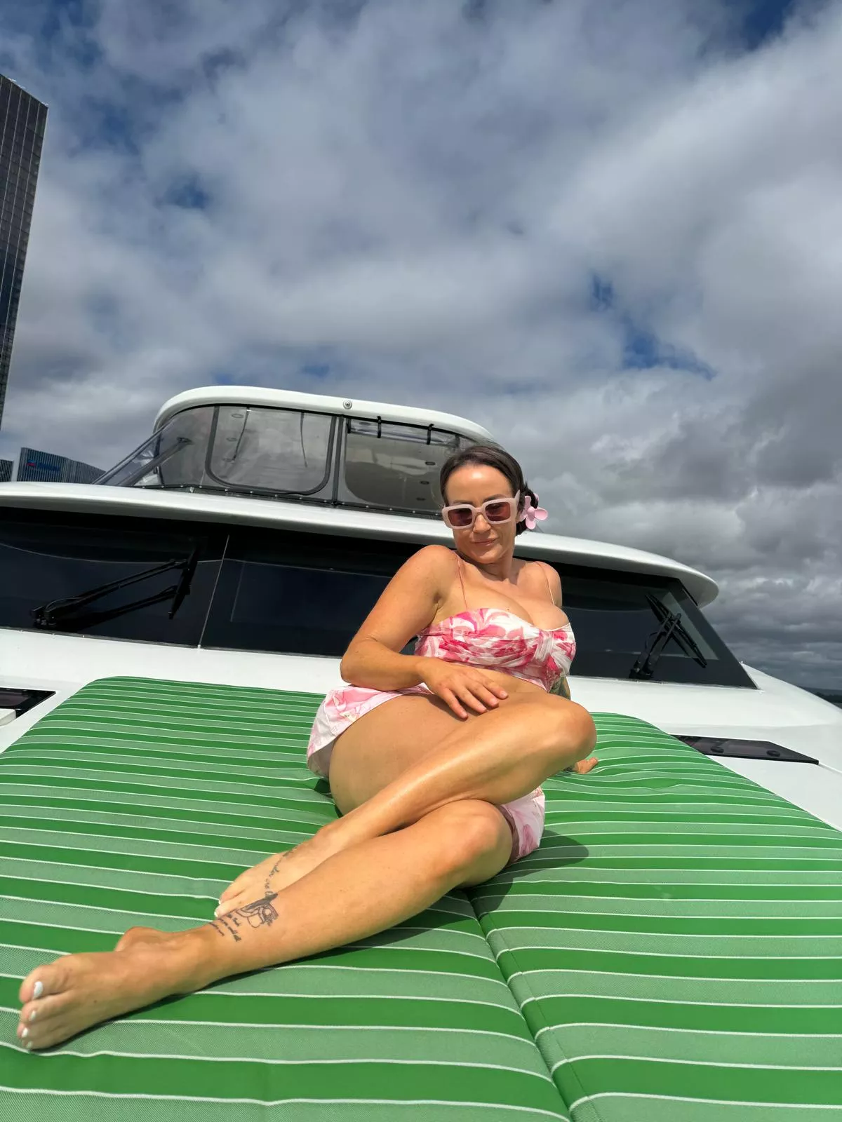 Natural Milf bod. Still boner worthy at 40? posted by _ladysexyfit_