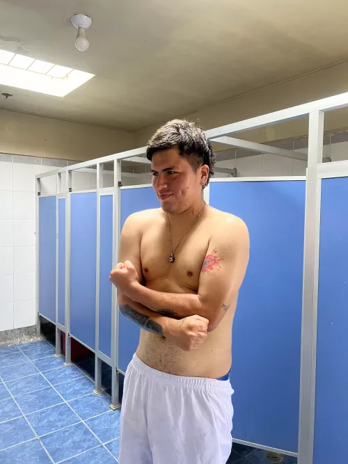 Play with my nipples babe by joanmanly