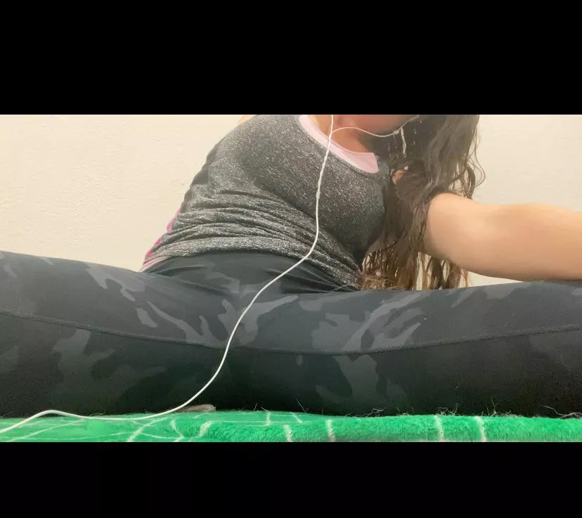 Post workout stretch  posted by DaiseeRose222