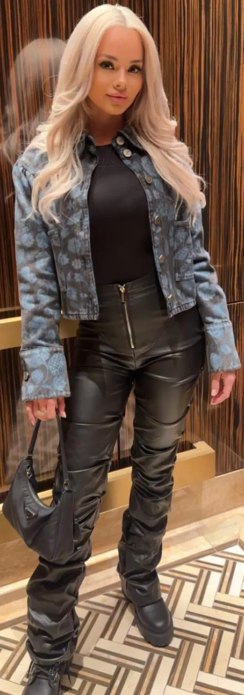 Pretty by TaylorSwiftIsSexy