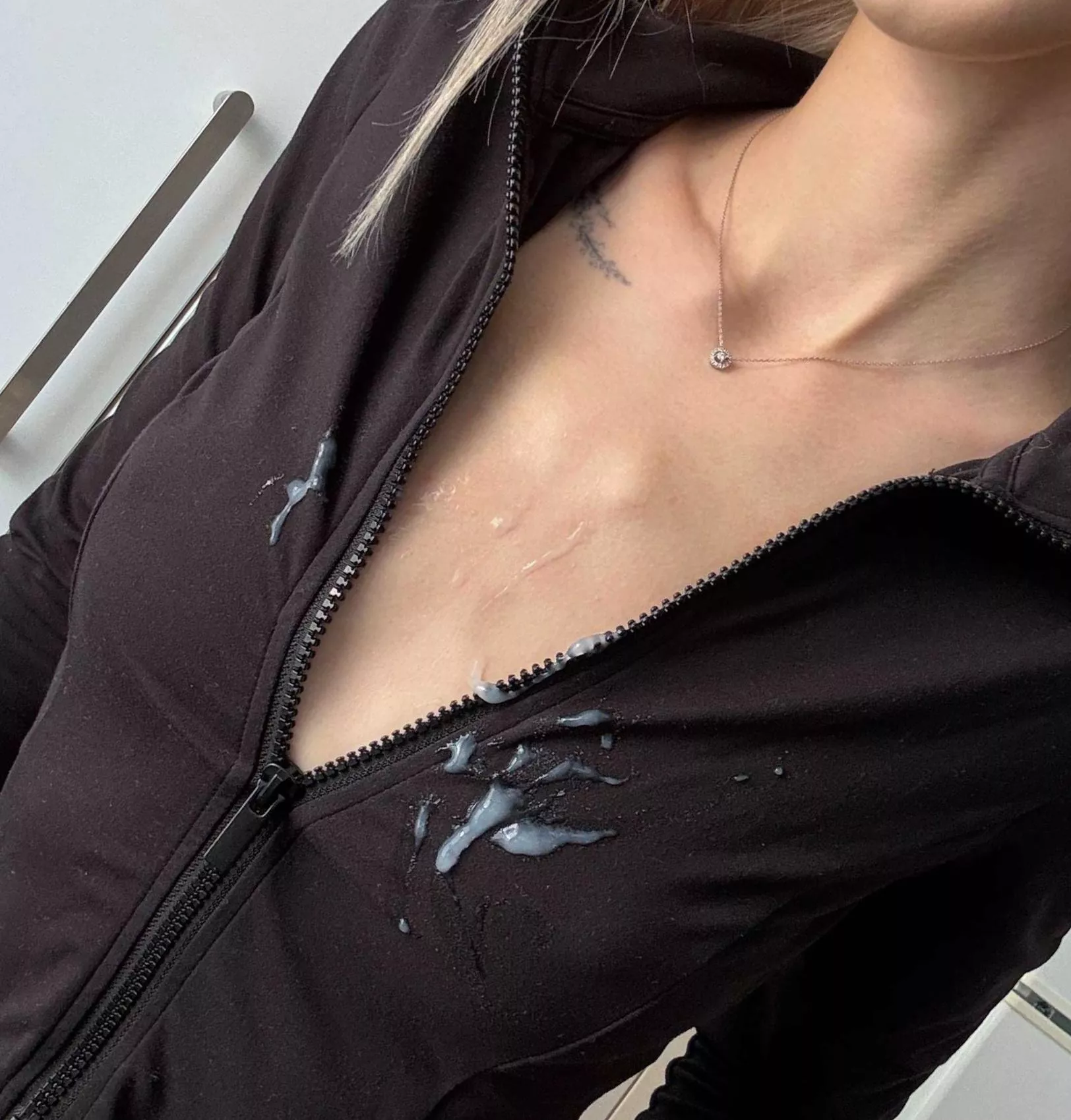 Semen on my clothes doesn't probably turn me on posted by DianaGood