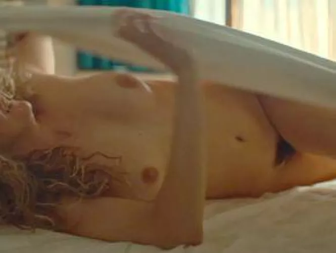 Shailene Woodley in Three Womwn by onehalfofham