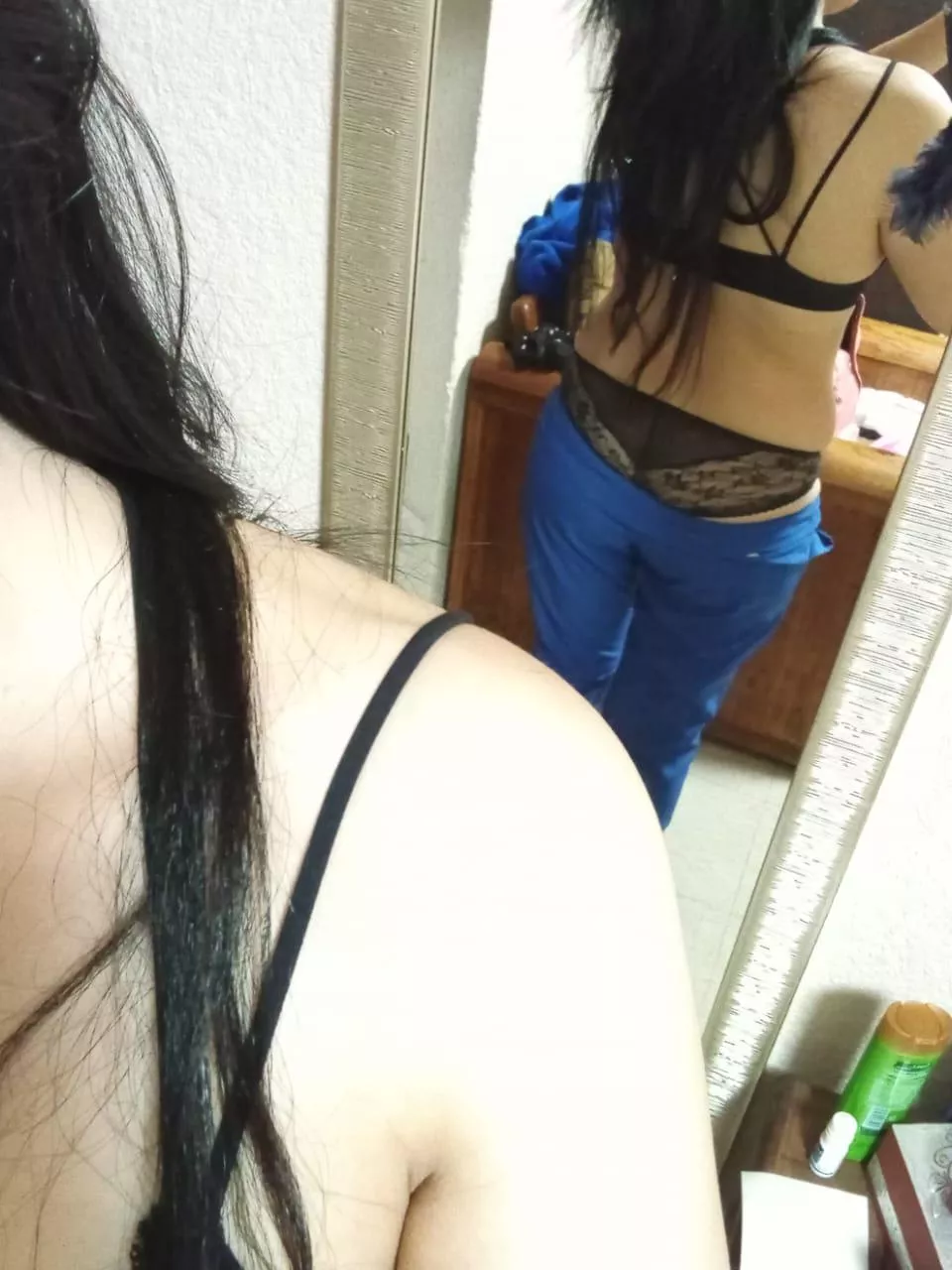 The scrub below is daring enough  posted by eith_draekghot