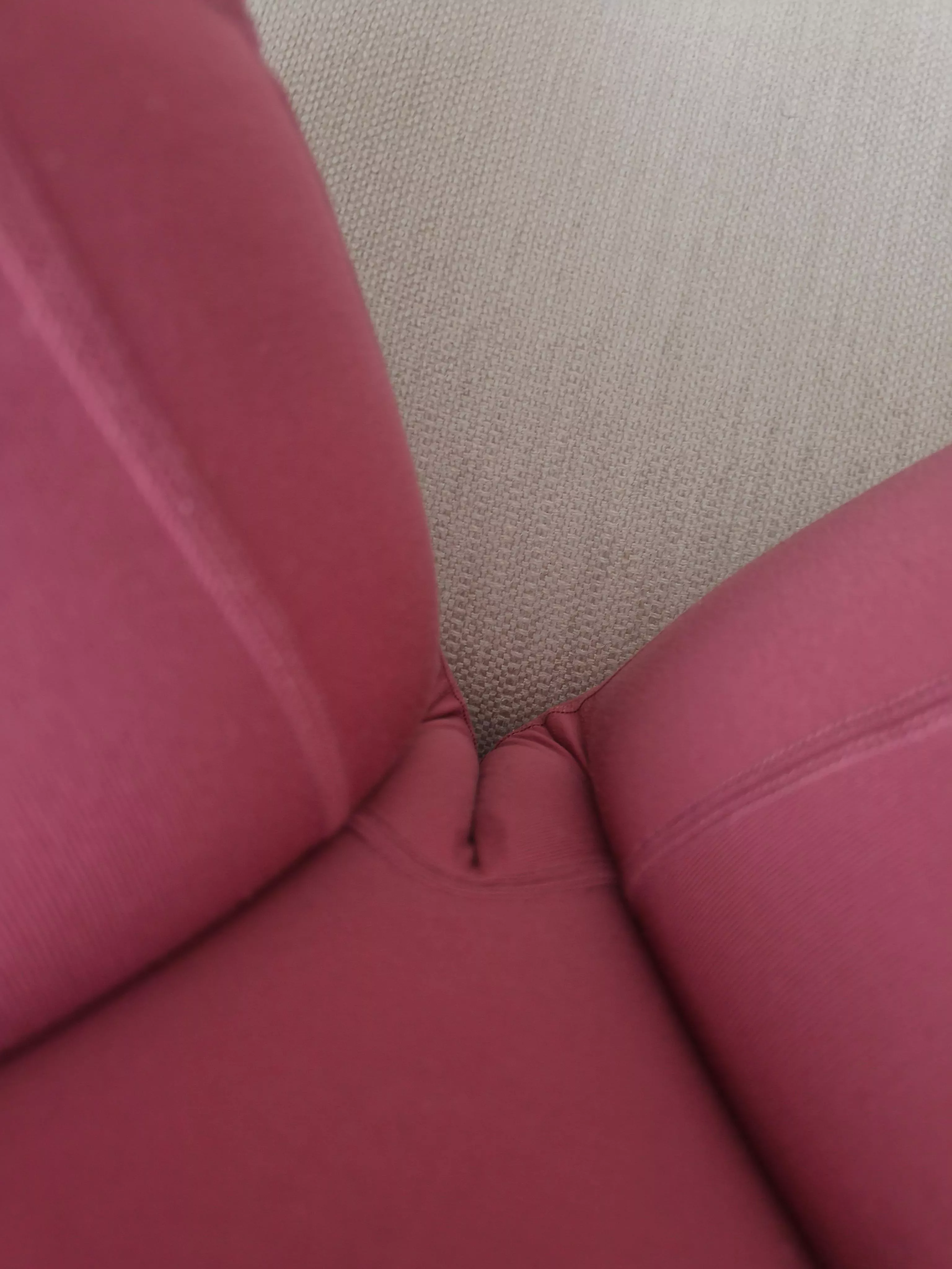 Went to the gym with no panties under my shorts for the first time. Do you think anyone noticed? 😳 posted by misssxoxoxo