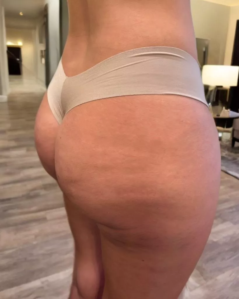 Would you eat my wife butt? posted by thatchurchgirlxs